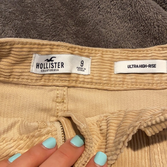 High rise tan skirt - Picture 2 of 4